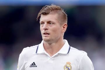 صورة رسميًا.. ريال مدريد يعلن تجديد عقد كروس حتى 2024