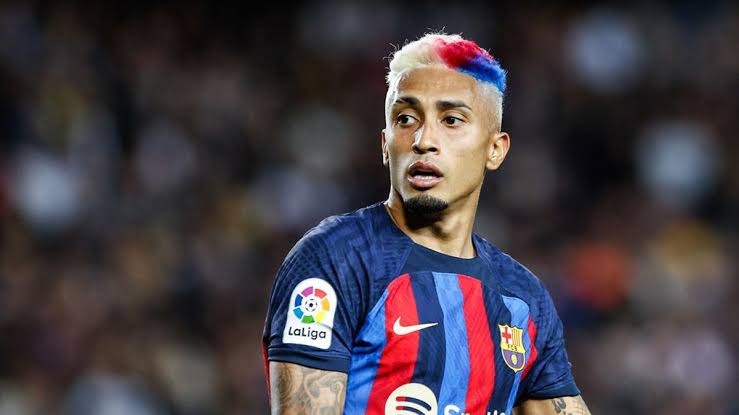 صورة أول تعليق من رافينيا بعد إنفصاله عن وكيل أعماله 