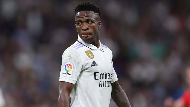 صورة ريال مدريد يحسم ملف التجديد لفينسيوس 