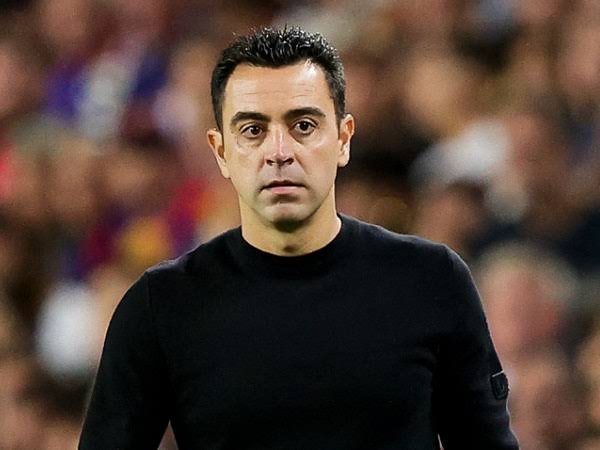 صورة برشلونة ينتظر قرار تشافي بشأن هذا اللاعب.. طالع التفاصيل