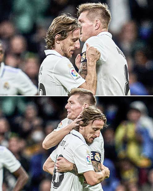 صورة توني كروس يفاجئ مودريتش 