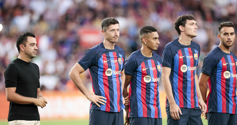 صورة أزمة قوية تواجه برشلونة في امريكا 