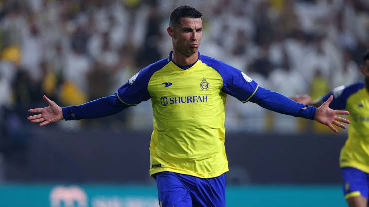 صورة الكشف موعد انتظام رونالدو في تدريبات النصر السعودي 