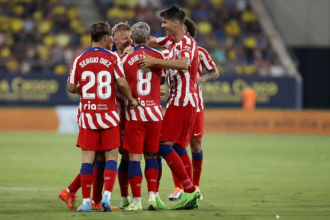 صورة تطورات انتقال نجم اتلتيكو مدريد لبرشلونة