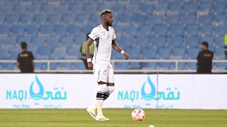 صورة البلطان يهاجم نجم الشباب السعودي ويطالب رئيس النادي بالرحيل!