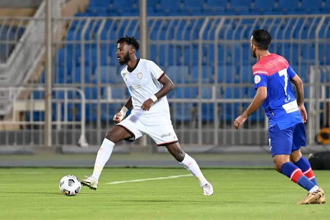 صورة عاجل.. حسان تمبكتي لاعبًا لـ الهلال السعودي بشكل رسمي