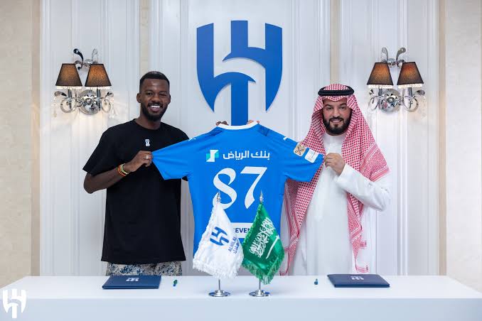 صورة تقرير يكشف تفاصيل إصابة تمبكتي بعد انضمامه إلى الهلال