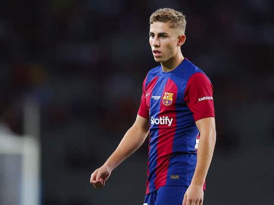 صورة رد فعل موهوب برشلونة بعد طرده 