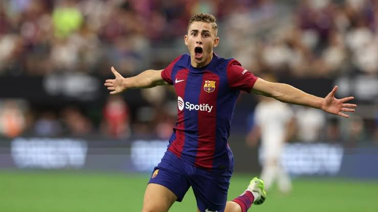 صورة ارقام موهوب برشلونة بعد عودته للرديف 