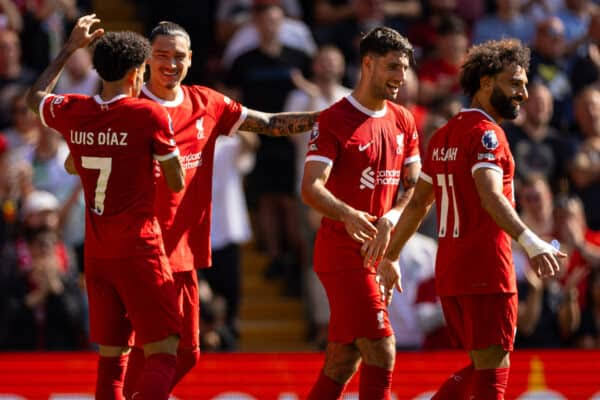 صورة نجم ليفربول يرفض الانضمام إلى منتخب بلاده! 