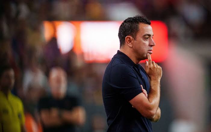 صورة برشلونة يفاجئ تشافي هيرنانديز 