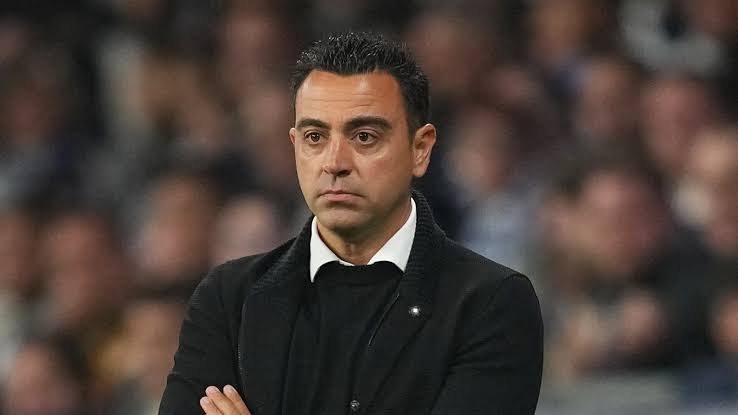 صورة تشافي: كنا نستحق الفوز أمام ريال مدريد.. ونريد التتويج بالدوري 