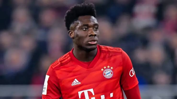 صورة خطوة وحيدة تفصل ريال مدريد من ديفيز 