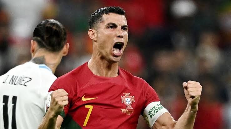 صورة مدرب البرتغال: رونالدو أفضل لاعب في التاريخ 