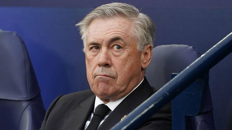 صورة أنشيلوتي يكشف مدى خطورة إصابة مودريتش ودياز بعد مباراة ريال مدريد ضد قادش