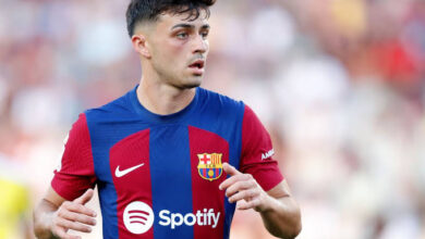 صورة بيدري يرغب في تعاقد برشلونة مع هالاند لهذا السبب