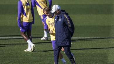 صورة أنشيلوتي يعرض على مودريتش منصب جديد في ريال مدريد