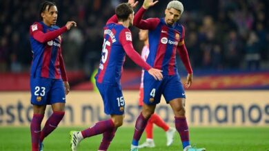 صورة مدافع برشلونة يواصل التألق