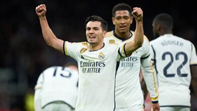 صورة ريال مدريد يسابق الزمن لتجديد عقد نجم الفريق