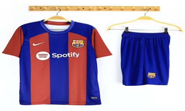 طقم برشلونة