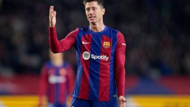 صورة ليفاندوفسكي يُعادل رقم تييري هنري مع برشلونة