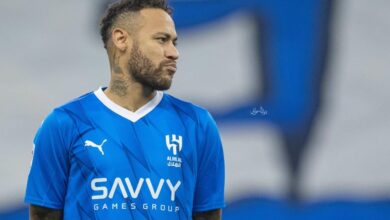 صورة نيمار يصدم نجم الهلال السعودي.. أزمة جديدة