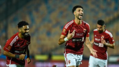 صورة الأهلي يحسم الجدل بشأن رحيل وسام أبو علي إلى الدوري السعودي