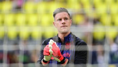 صورة برشلونة يقترب من ضم نجم ريال مدريد السابق لتعويض شتيجن