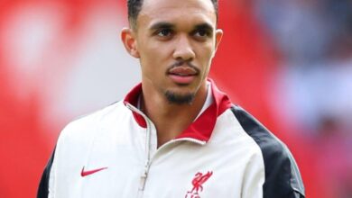 صورة ليفربول يتواصل مع ريال مدريد لمعرفة موقفهم في أرنولد