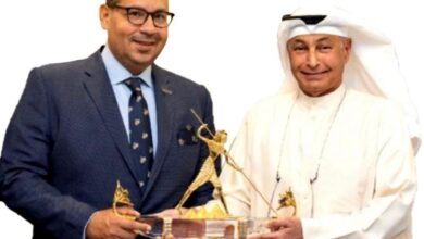 صورة ياسر ادريس : احتفال اساطير العاب الماء  بدخول حسين المسلم قائمة العظماء فخر لكل عربي” فيديو “
