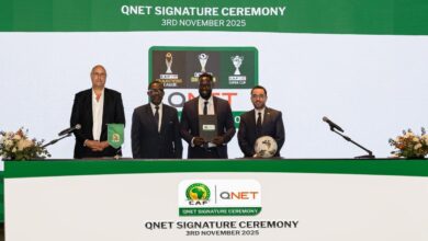 صورة الاتحاد الإفريقي لكرة القدم وشركة كيونت يجددان شراكتهما لموسم 2025/2026 من مسابقات الأندية