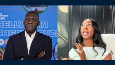 صورة أسطورة السرعة فريزر برايس… قصة إلهام تعبر حدود المضمار وتدعم نهضة الرياضة في إفريقيا”