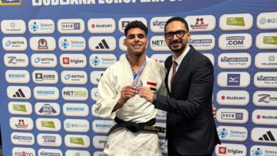 صورة إنجاز عالمي جديد تحت قيادة محمد مطيع.. عمر الرملي يحصد فضية كأس العالم للجودو بسلوفينيا