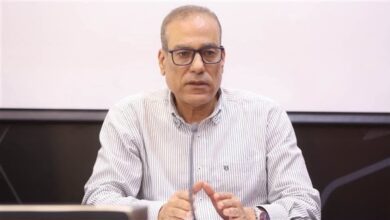 صورة بعد انتهاء المهلة.. سمارت يطالب مصطفى عزام بحسم مقعد الممتاز “ب”