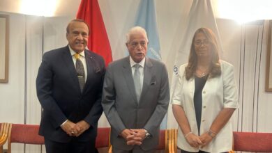 صورة خالد فودة يشهد توقيع اتفاقية تعاون بين الاتحاد المصري للدارتس ونادي بايونيرز بالإسكندرية