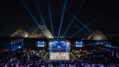 صورة انطلاق منافسات اليوم الأول من الدور ربع النهائي لبطولة CIBالمصرية المفتوحة للاسكواش2026 أمام أهرامات الجيزة